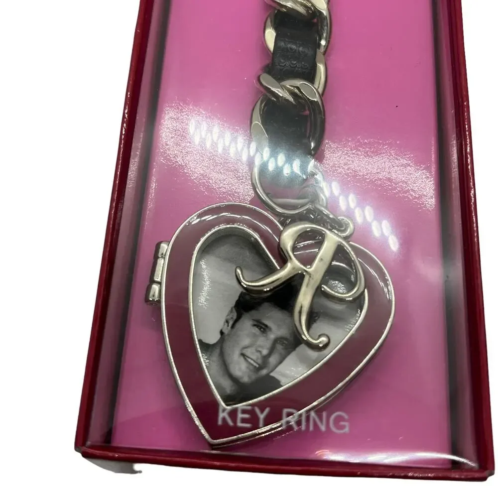 Liz Claiborne Keychain Picture This Heart Photo Locket Initial R Unisex Women